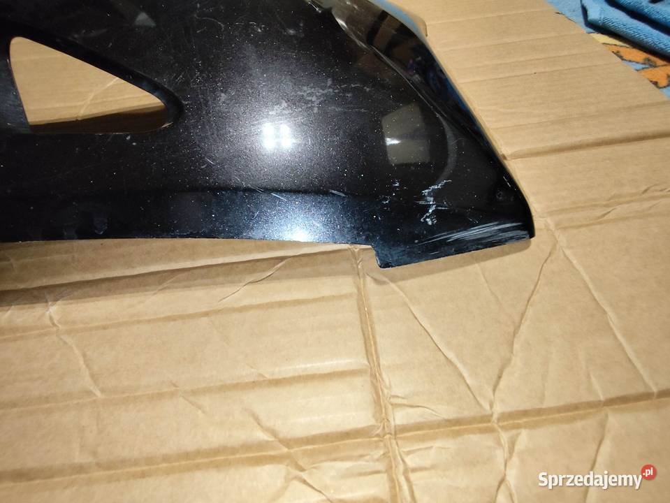 Owiewka boczna pług Honda FJS 400600 FSC 400600 Księżyno