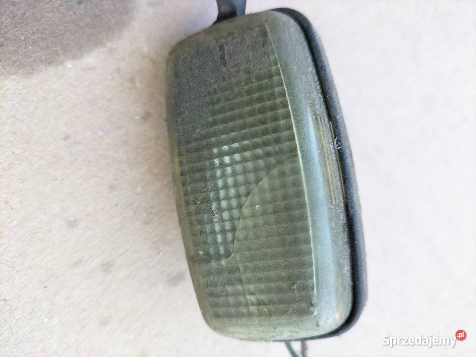 AUDI 80 B3 B4 LAMPKA PODŚWIETLENIE KOMORY osobowe Kamień-Kolonia