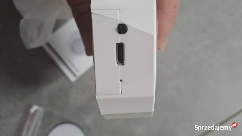 Kolorowa lampka mocowana na magnes Rzeszów sprzedam