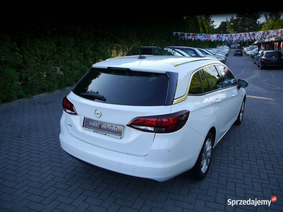 Opel Astra Kamera Navi full LED 70