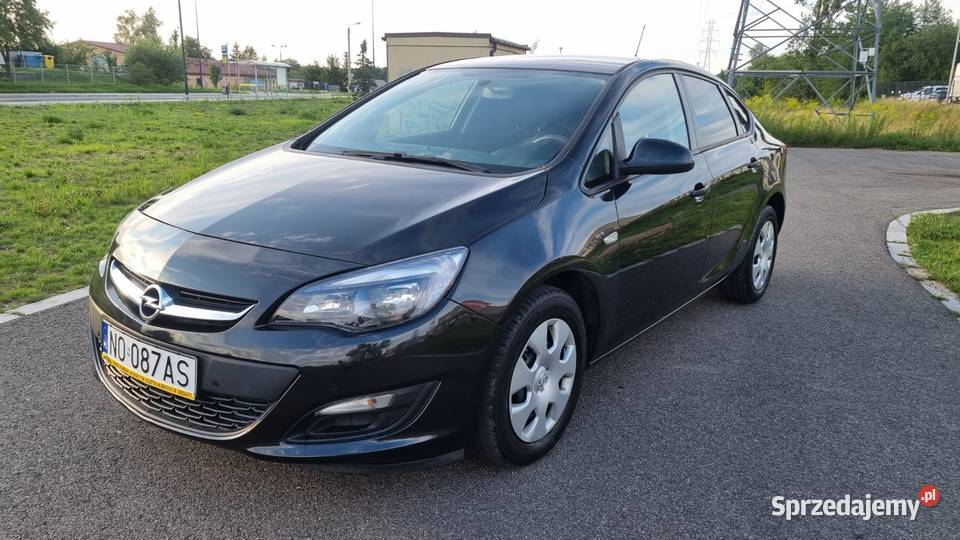 Opel astra sedan benzyna Olsztyn
