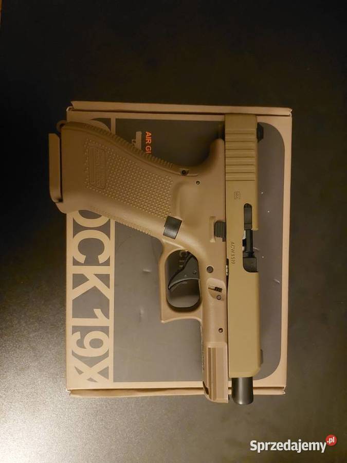 Wiatrówka Umarex Glock 19X Blow Back 45 mm