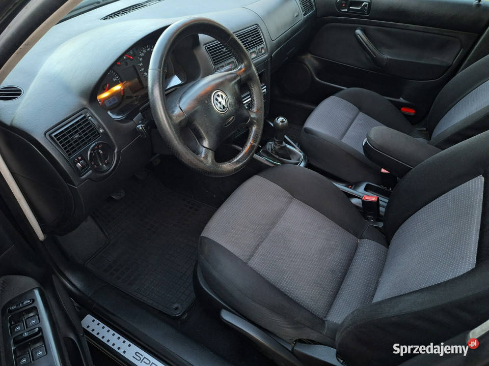 Volkswagen Golf 16 16V czarny 5DRZWI 16i IV wspomaganie kierownicy Olsztyn