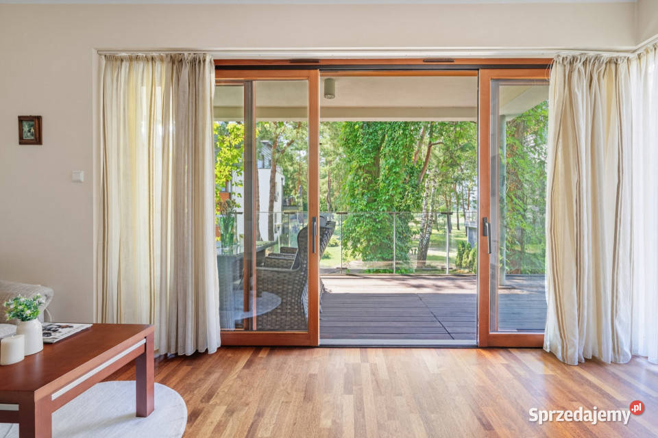 Apartament z dużym tarasem Zalewem Zegrzyńskim Rynia