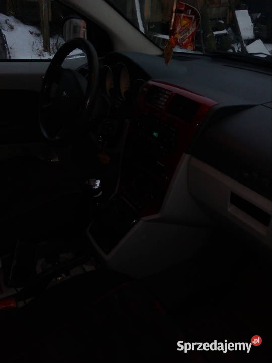 suw dodge caliber Ożarów