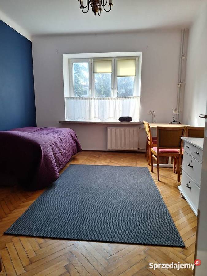 Studenta Kawalerka w kamienicy na Starych Warszawa