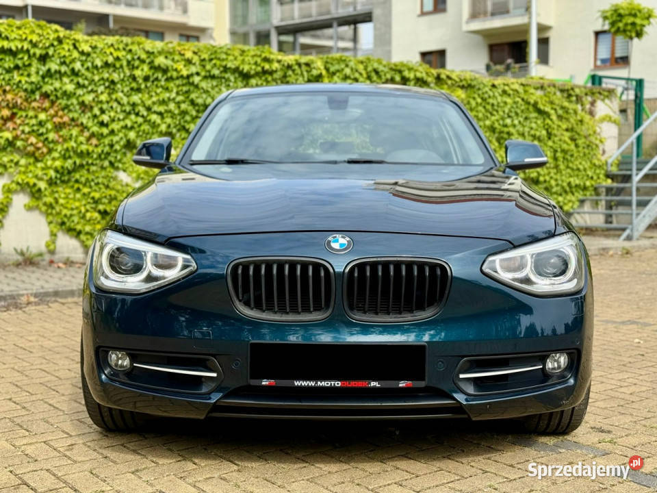 BMW 118 118i Sport Line F20F21 2011 1598cm3 sprzedam