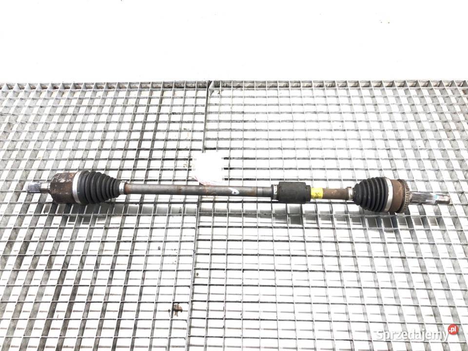 PÓŁOŚ PRAWY PRZÓD HYUNDAI i20 II 49501C8000 12 sprzedam