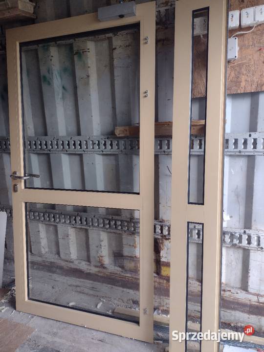 Drzwiskrzydło drzwiowe dwuskrzydłowe Drzwi zewnętrzne Budowa Stargard