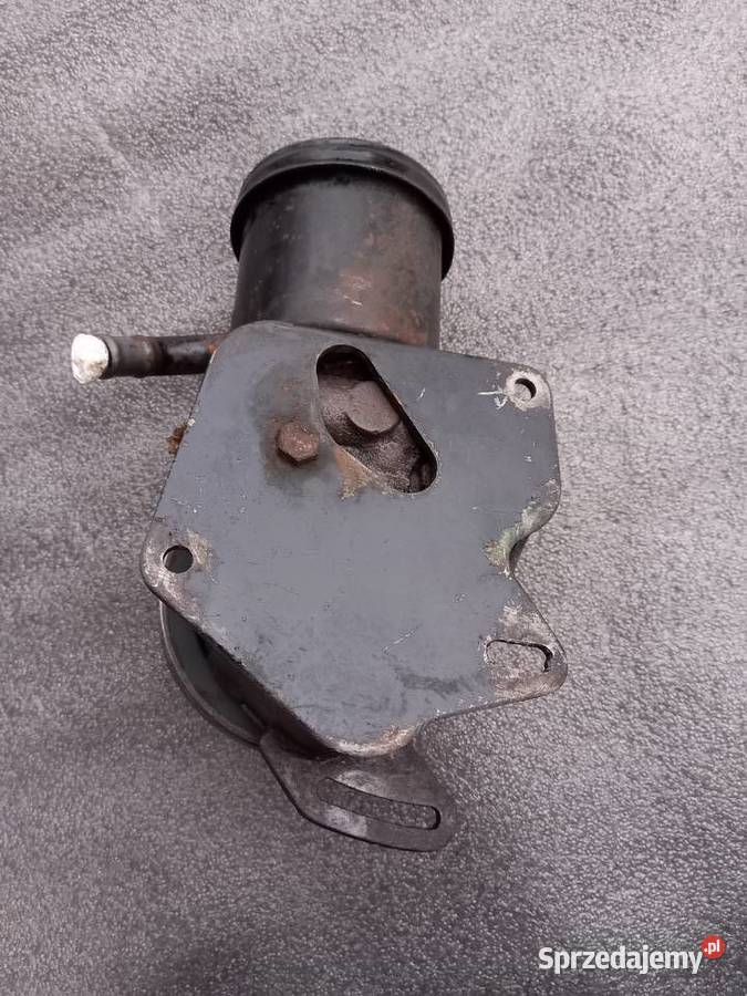 Mercedes W 108 W 109 W 111 pompa wspomagania Bukownica