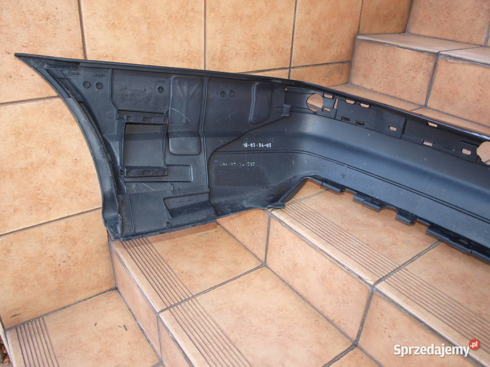 BMW 3 E36 zderzak tył sedan 1990 1998r Kalisz