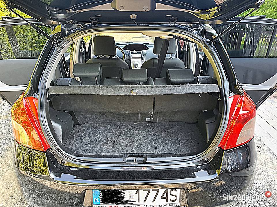 TOYOTA YARIS 13BENZYNAGAZ małopolskie Łęg Tarnowski
