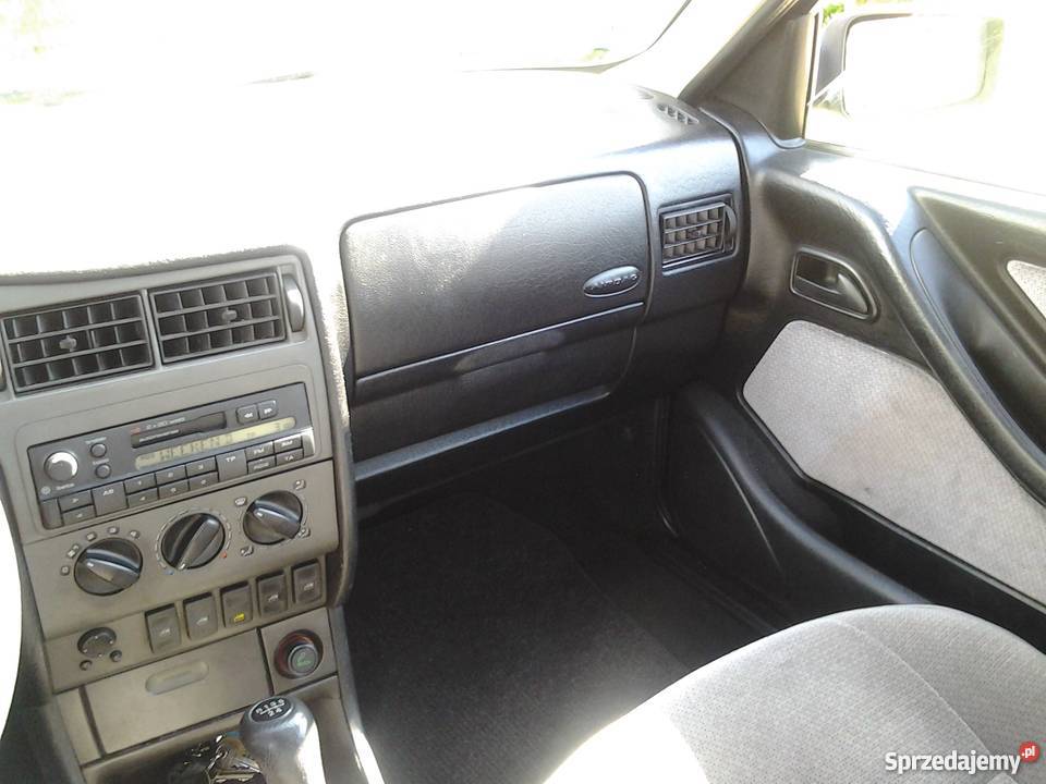 Seat Toledo 1996 r 18 benzyna Chojnice