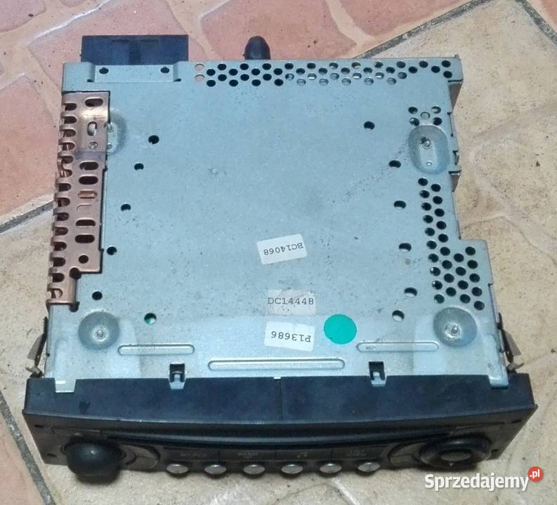 RADIO PEUGEOT CITROEN FIAT CD 96643697XT osobowe świętokrzyskie Kiełczyna sprzedam