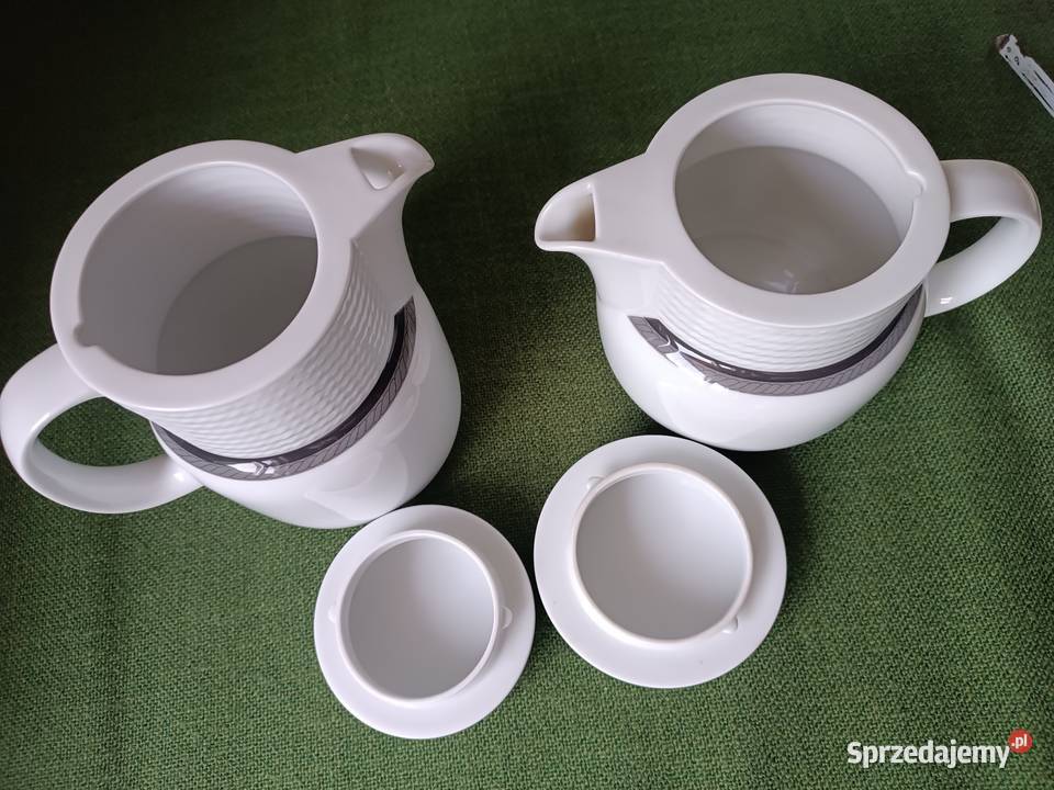 Porcelanowe dzbanki sygnowane Thomas Gorlice