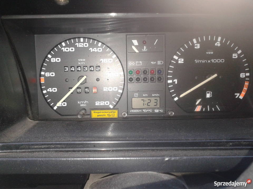 Volkswagen Scirocco MK2 18 Dolorian