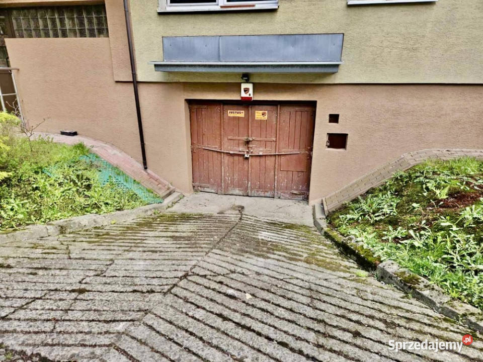 GARAŹ 44 m2 os ALBERTYŃSKIE 26 MAGAZYN WARSZTAT Sprzedaż