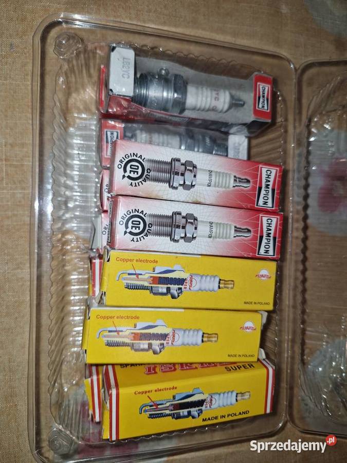 Świece zapłonowe Iskra Champion nowe Świece