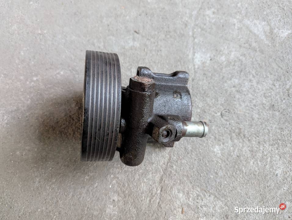 Pompa wspomagania Passat B3 B4 18 Widawa