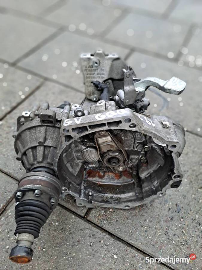 Volkswagen Golf V 19 TDi 105 silnik kompletny Silniki i osprzęt Jastrzębie-Zdrój