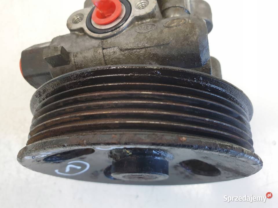 Kia Carens II 20 CRDI POMPA WSPOMAGANIA