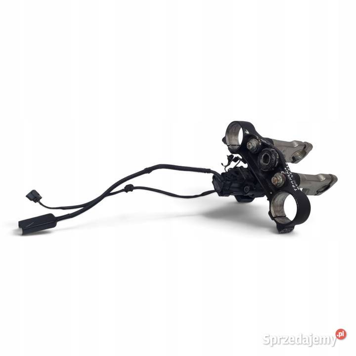 GÓRNA PÓŁKA STACYJKA Honda Transalp XL750 23