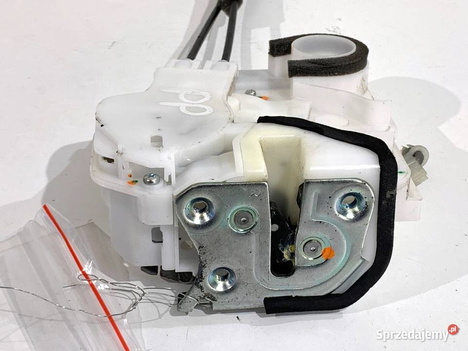 ZAMEK DRZWI PRAWY PRZÓD MITSUBISHI MIRAGE SPACE sprzedam