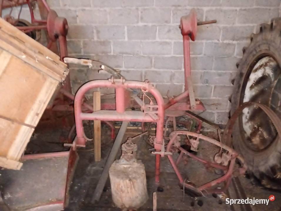 Przetrząsarka do siana PZ Flevo 480 Pionki