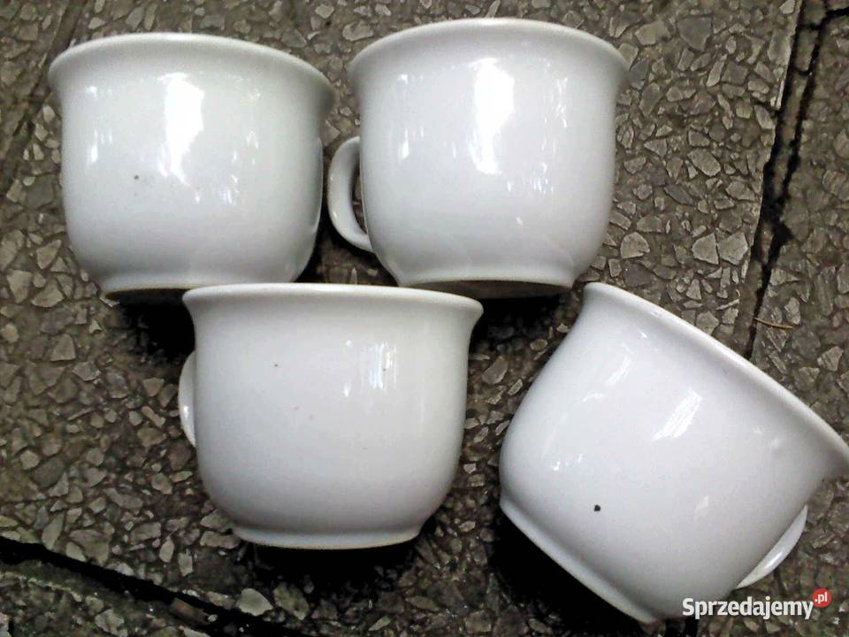 Filiżanki Pruszków białe Zakopane sprzedam