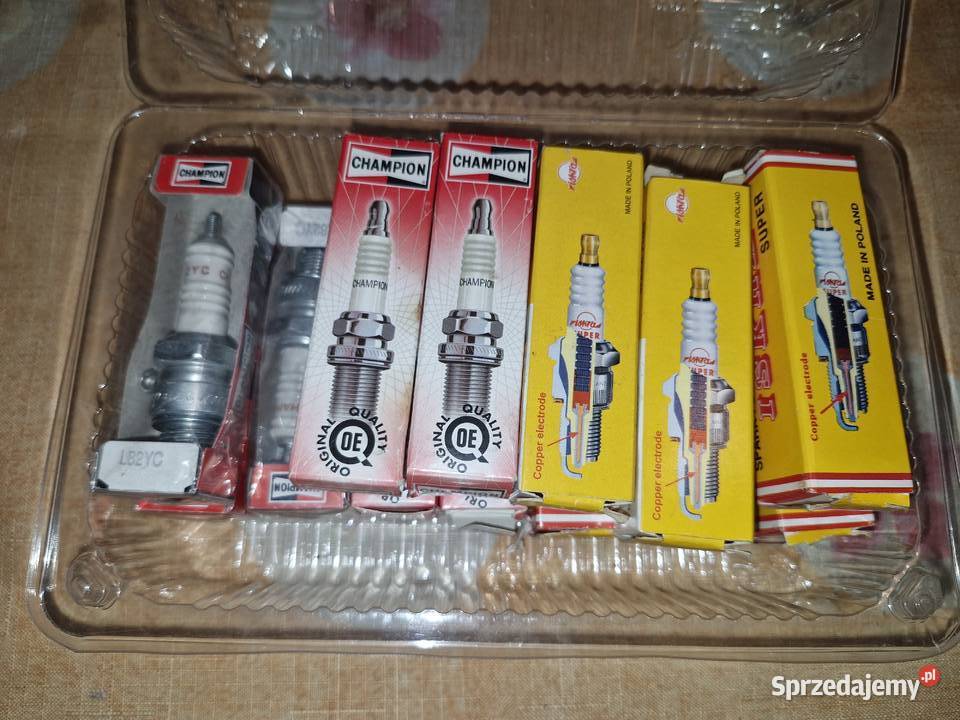 Świece zapłonowe Iskra Champion nowe Warszawa