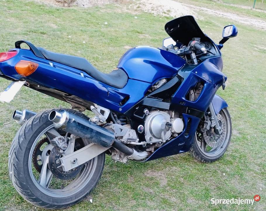KAWASAKI ZR7 naked 1999 super stan bezwypadkowy 52000km Warszawa
