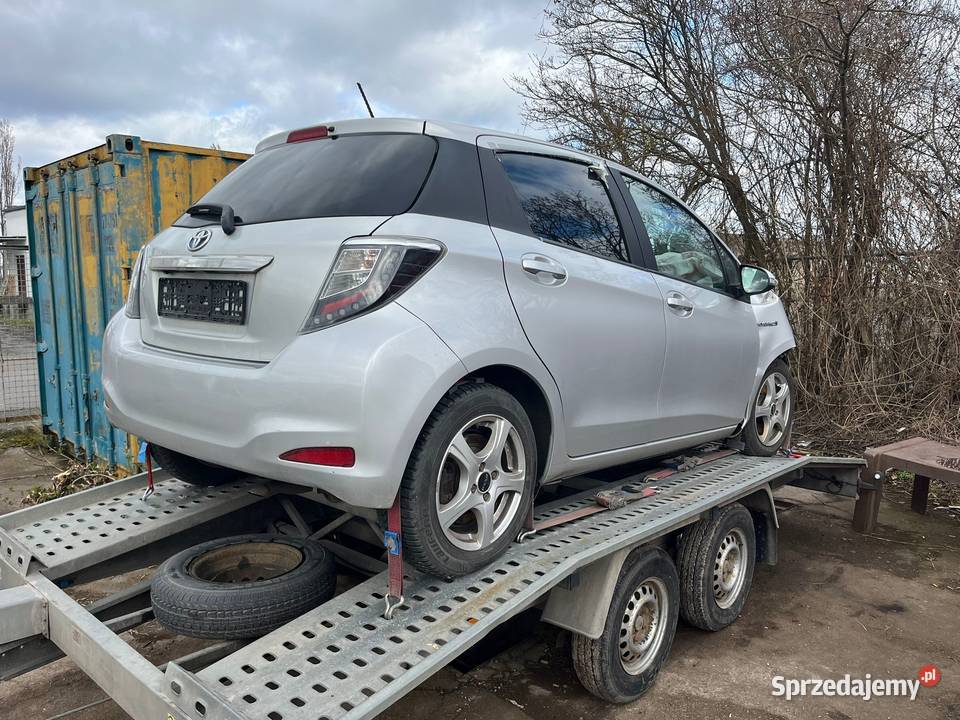 TOYOTA YARIS HYBRID 2014R automatyczna małopolskie Tarnów sprzedam