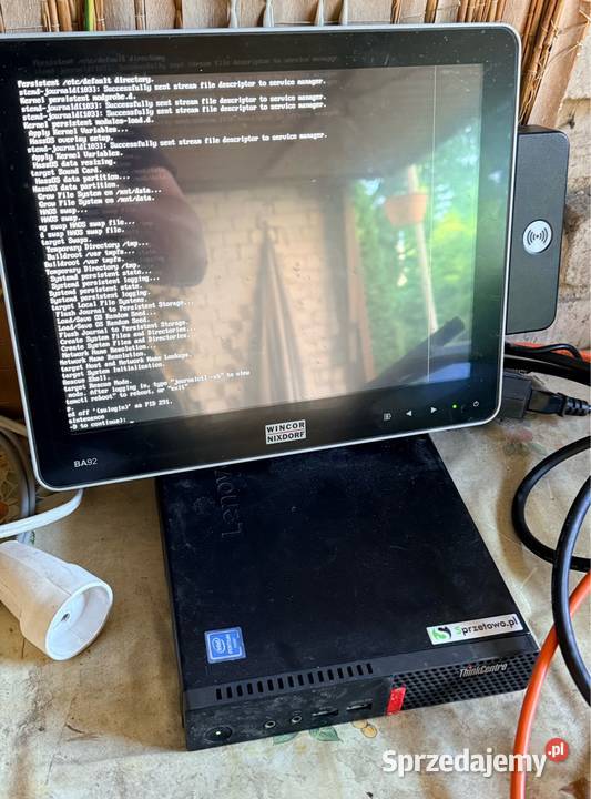 Monitor dotykowy Wincor Nixdorf BA92 to wydajny LCD Łańcut