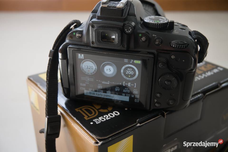 Nikon D5200 18105mm VR Luboń sprzedam