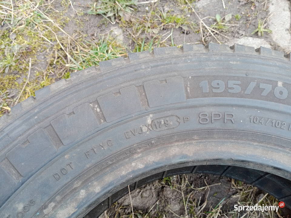 MICHELIN AGILIS 18575R16C