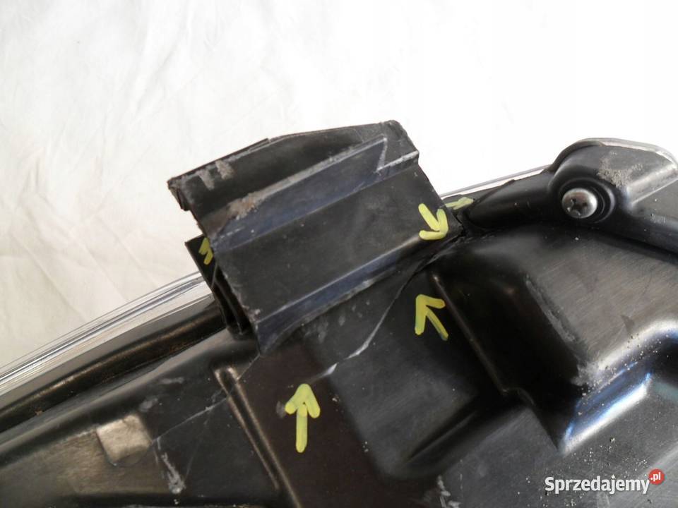 Toyota CHR reflektor prawy przedni lampa prawa Nowy Tomyśl