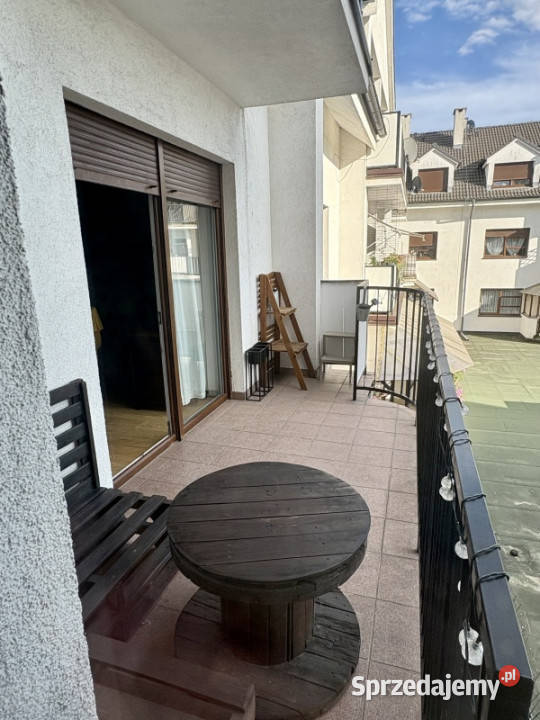 Komfortowe mieszkanie z dużym balkonem komórką Rok budowy 2012 Sprzedaż wielkopolskie Kruszewnia