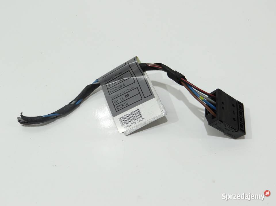 KOSTKA WTYCZKA LAMPY TYŁ BMW E61 4295547 osobowe Strzyżewice