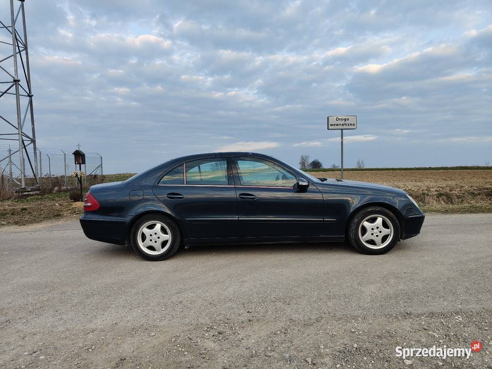 Mercedes w211 22 CDI 136 2002 Manual 2kpl kół świętokrzyskie sprzedam