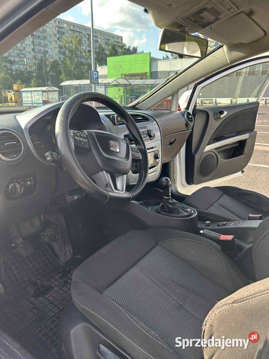 Seat Leon poliftowy 20TDI 140 2009r 4/5 Łódź