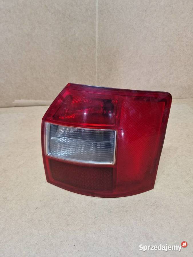 Lampa prawy tył Audi A4 B6 Avant kombi dolnośląskie Złotoryja
