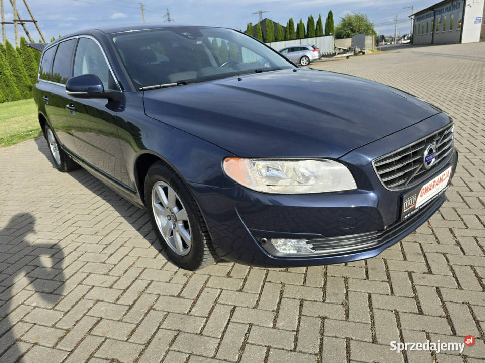Volvo V70 20D4d SerwisKlimatronic 2 światła do jazdy dziennej Kutno