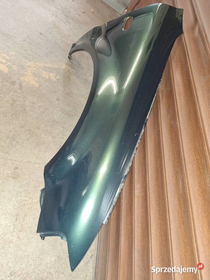 Passat b5 LC5M prawy blotnik orginal Gołdap