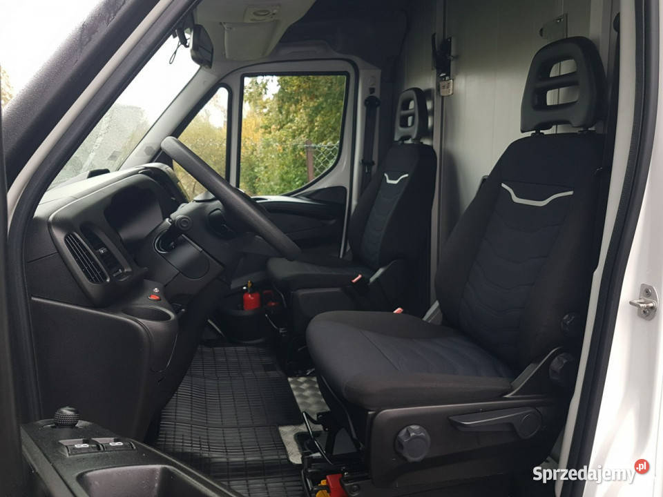 Iveco Daily KONTENER NISKOPODŁOGOWY 443x223x243 centralny zamek śląskie