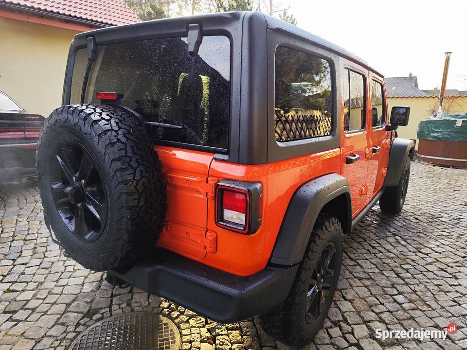 Jeep Wrangler Unlimited 36 V6 automat igła lakier metallic Nowe Chechło sprzedam