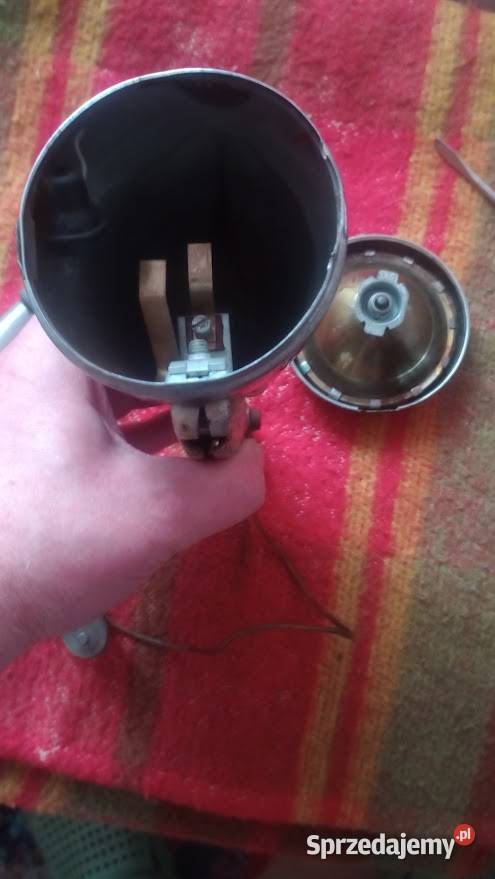 Stara lampa i dynamo BOSCHunikat Szczebrzeszyn