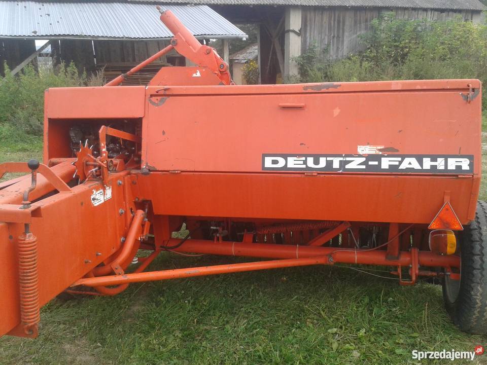 Prasa kostkująca DeutzFahr HD460 lubelskie Izbica
