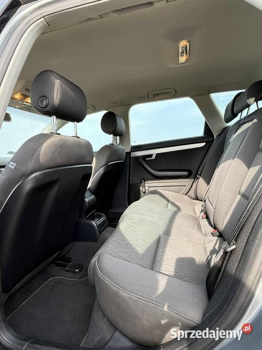 Audi A4 B7 19 TDI 115 welurowa tapicerka