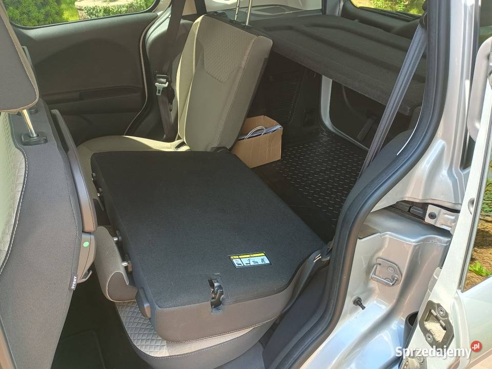 Ford Tourneo Courier 2019 salon polski nieuszkodzony Drzewica