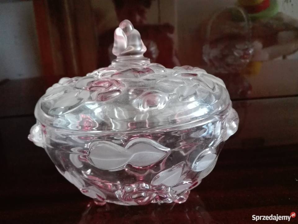 Szkło ozdobne koszyczek i szkatulka Czarne